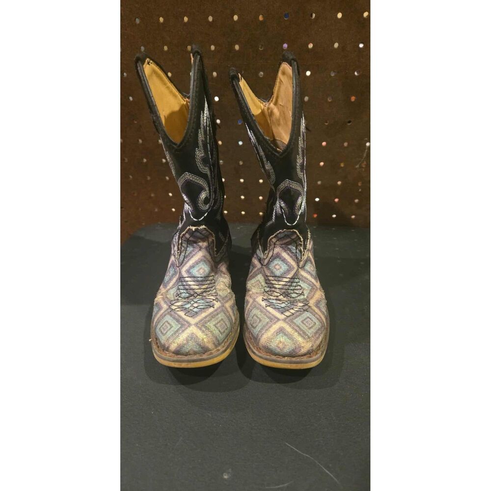 Little girls Ropers boots size 9
